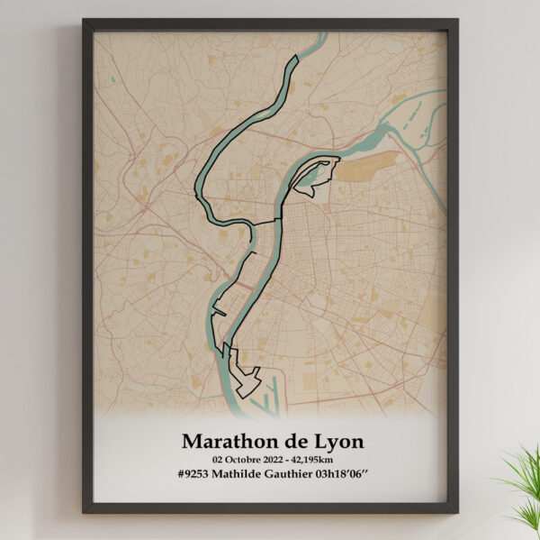 Marathon de Lyon Mercantour Noir 2022